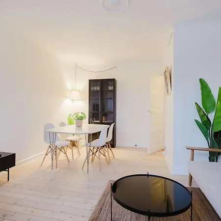 Newly Renovated In Heart Of Amager * Copenaghen