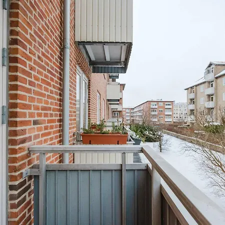 Lejlighed Newly Renovated In Heart Of Amager